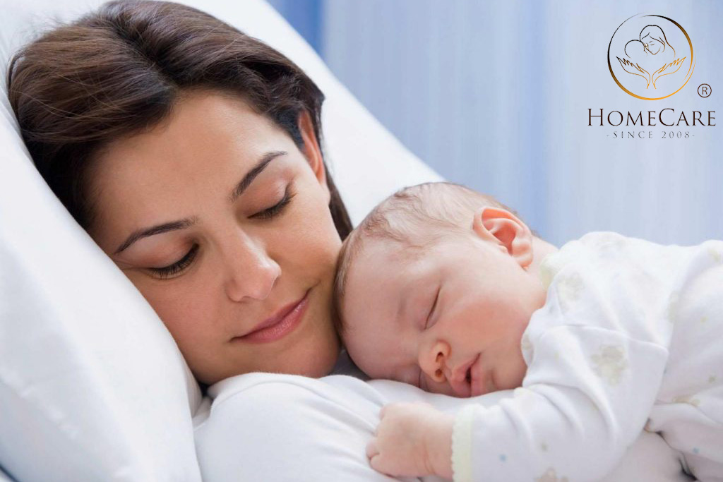 Mẹ sau sinh nên được nghỉ ngơi đầy đủ