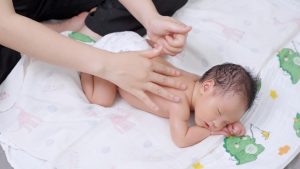 550K/10 Buổi Tắm & Massage Bé Tại Nhà Tại Hải Phòng