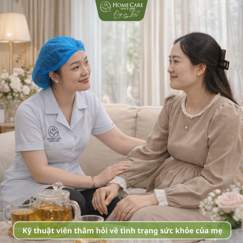  Kỹ thuật viên thăm hỏi về tình trạng sức khỏe của mẹ