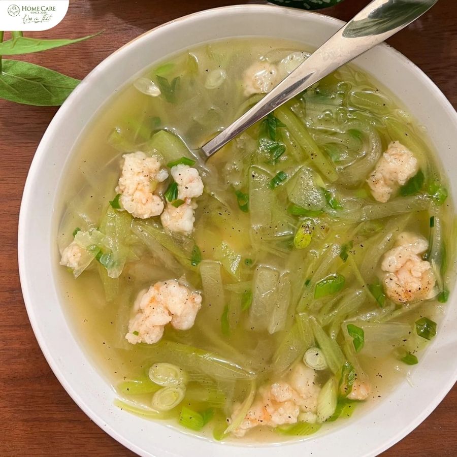 Mon-canh-bau-rat-tot-cho-me-sau-sinh
