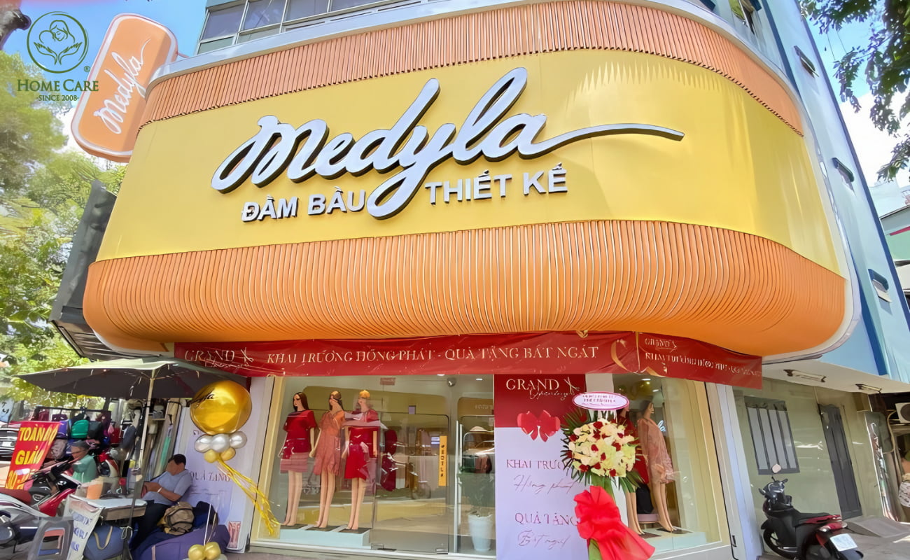 Đầm bầu Medyla